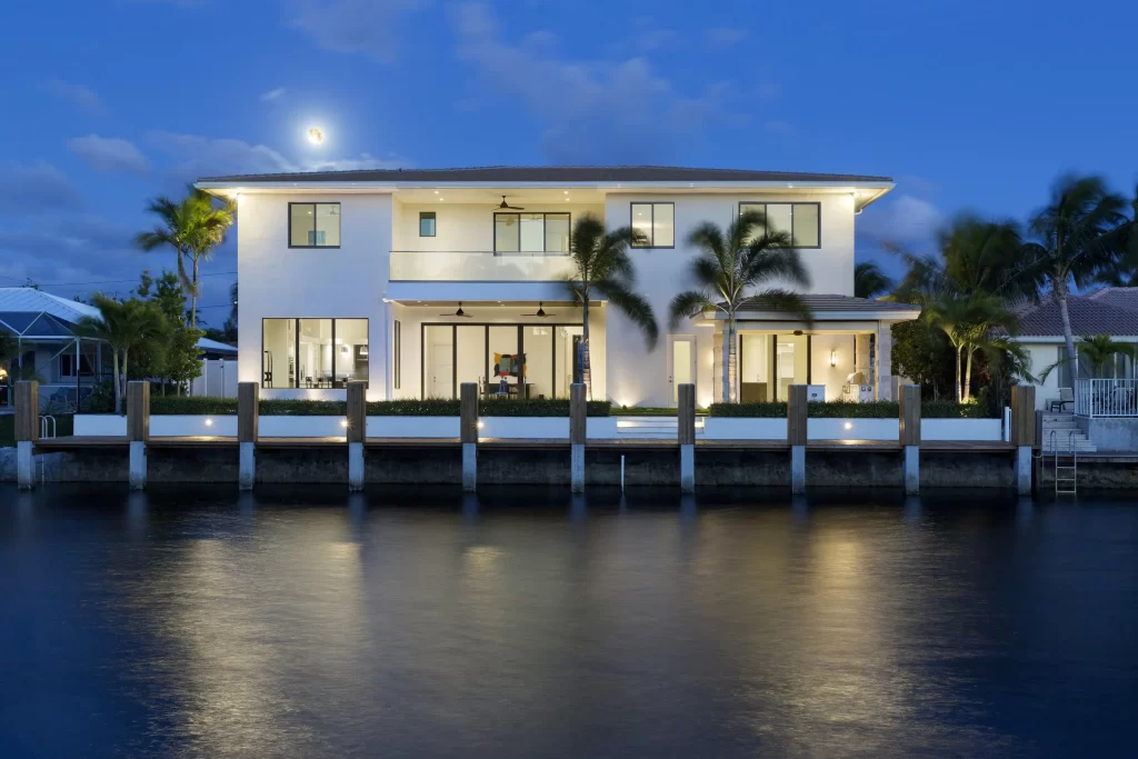 GMP vs. Cost-Plus vs. Fixed-Price Contracts for $5M–$10M Luxury Homes in South Florida