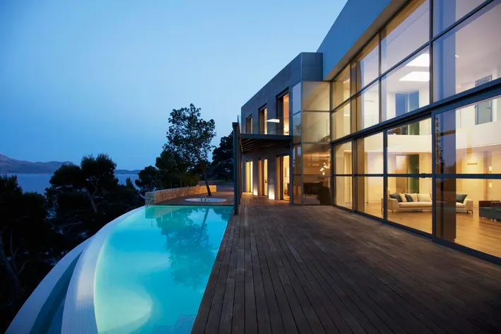 Why permit delays happen on South Florida luxury homes