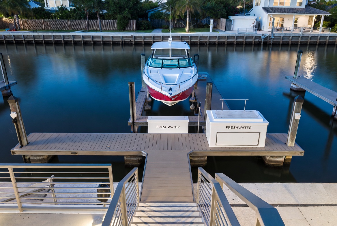 Waterfront Luxury Living - 4 Waterfront Luxury Living - Kass Construction & Development, Inc. - waterfront luxury living -