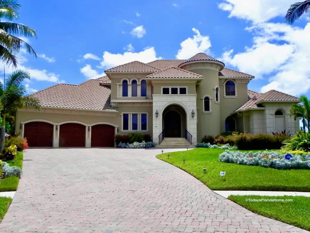 About Kass Construction: Kass Construction graphic, luxury custom home builder south Florida